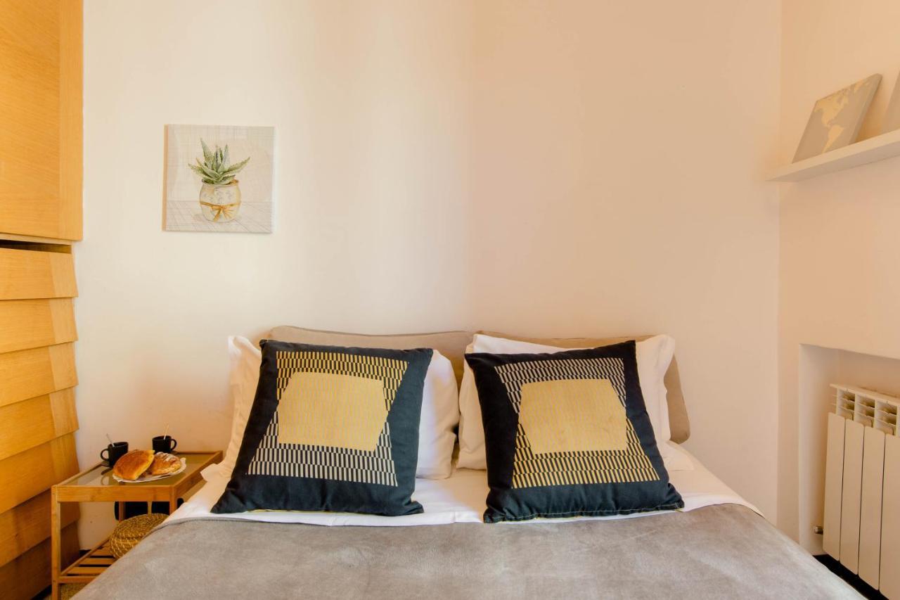 Domina Apartment Colosseum Roma Exterior foto